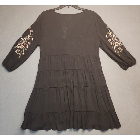 Francescas Blue Rain Black Embroidered Mini Dress Size Medium Boho Tiered‎ Flowy - Picture 3 of 3